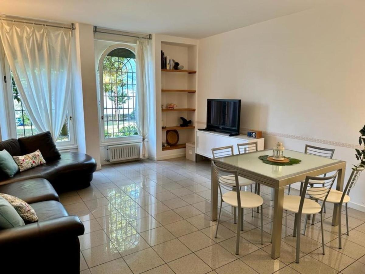 Appartamento Betty'S Bay Cremia Esterno foto